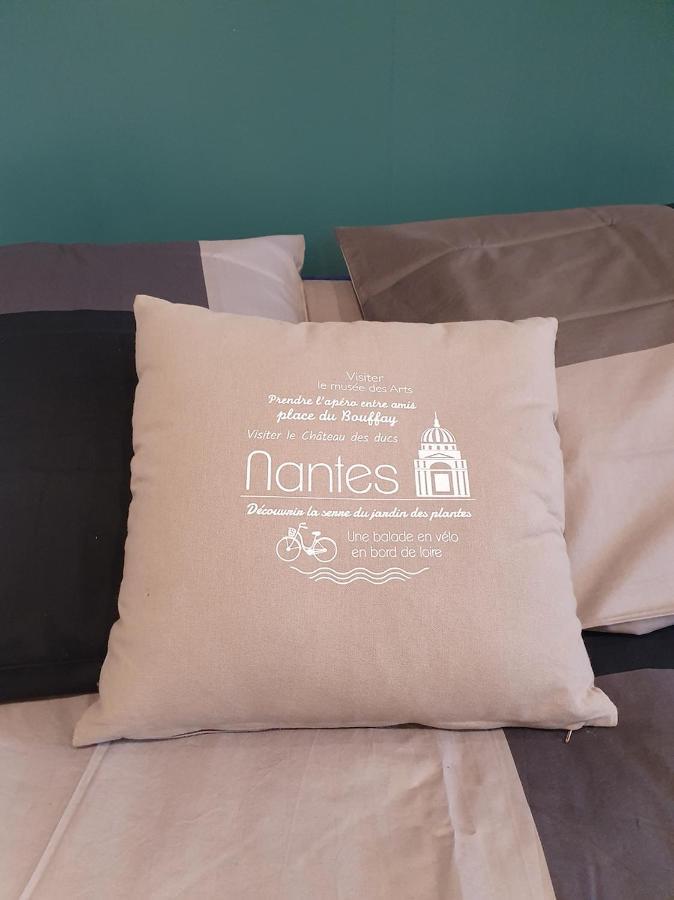 Le Nantais - Appartement Avec Chambre - Hypercentre De Nantes Exterior photo